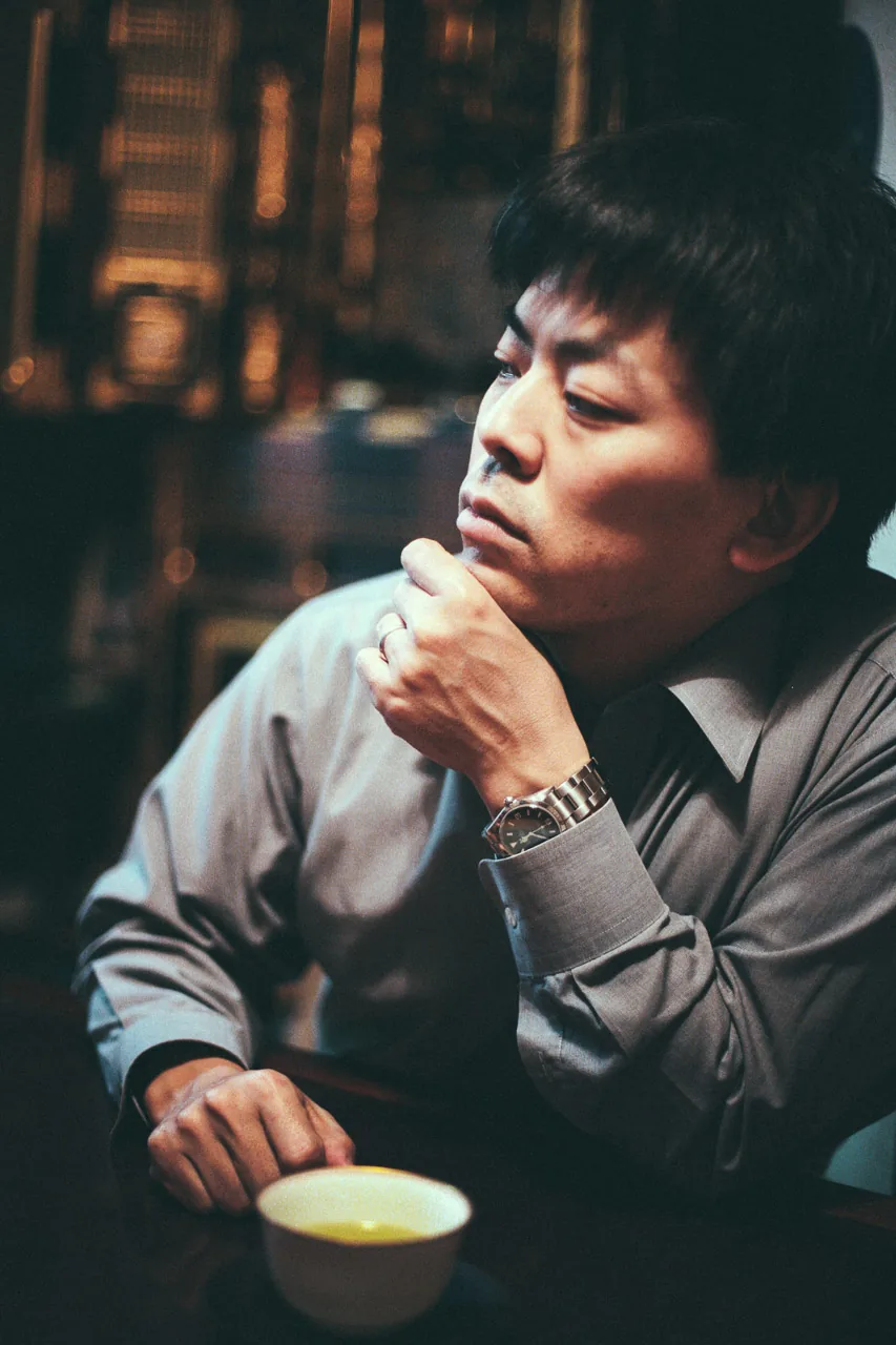 Jutaro with a cup of green tea