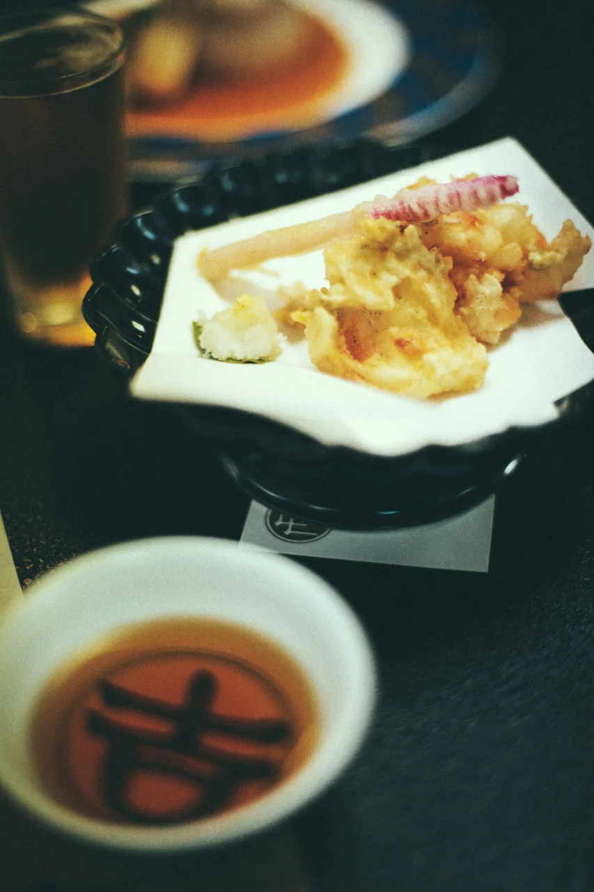 Tempura and dipping sauce