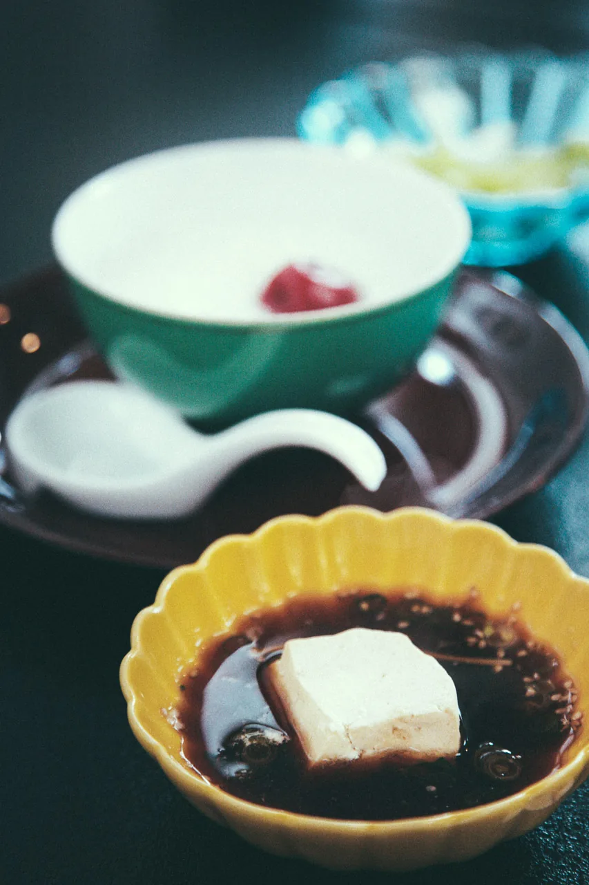 Rice porridge and tofu in sauce